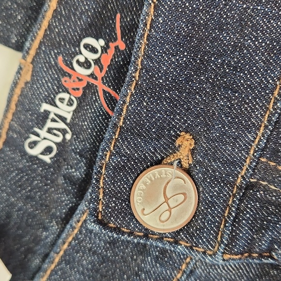 NWT Style & Co Bootcut Rinse Wash Size 12 Curvy Boot CUT Jeans - Picture 8 of 17